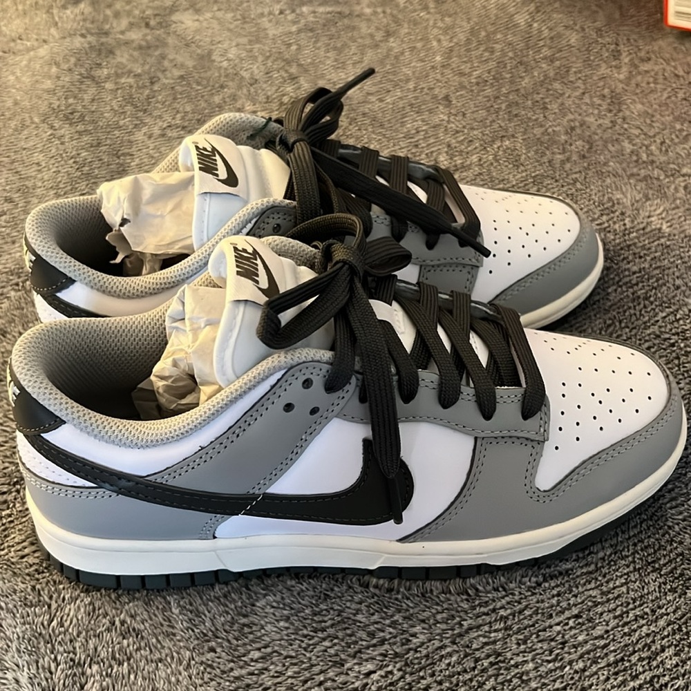 Nike Dunk Smoke Grey